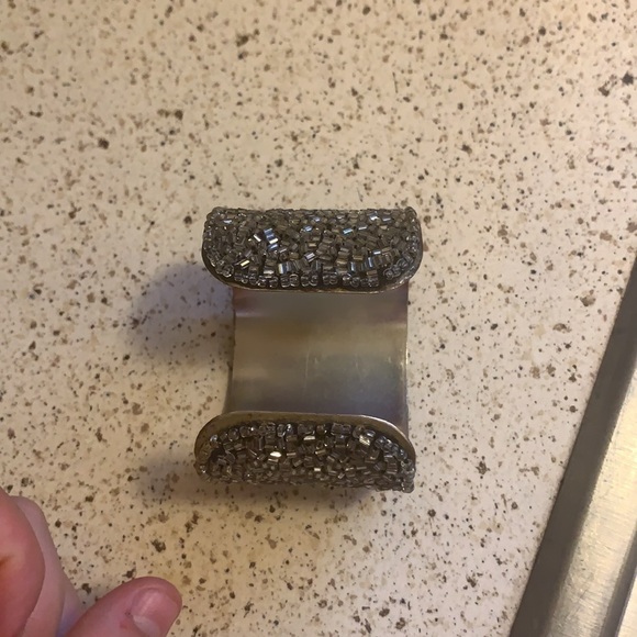 Beaded cuff - Picture 3 of 3